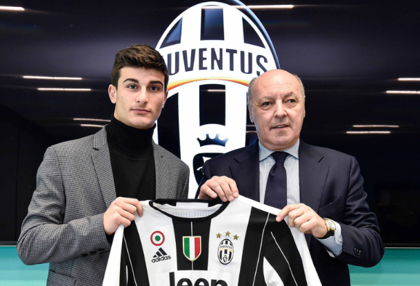 对他们的后 对他们的后